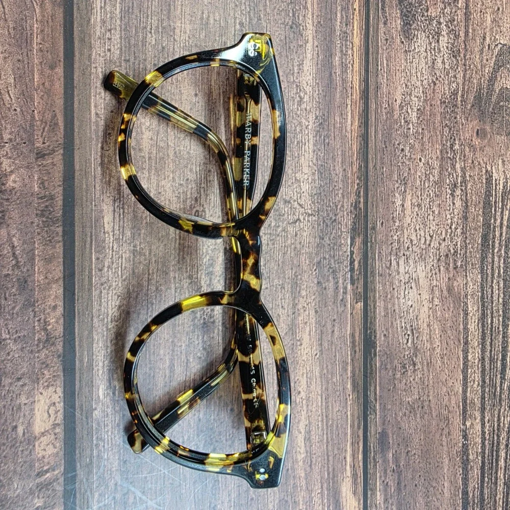 Warby Parker Hayes W 197 Tortoise Shell Round Eyeglasses 51-21-145